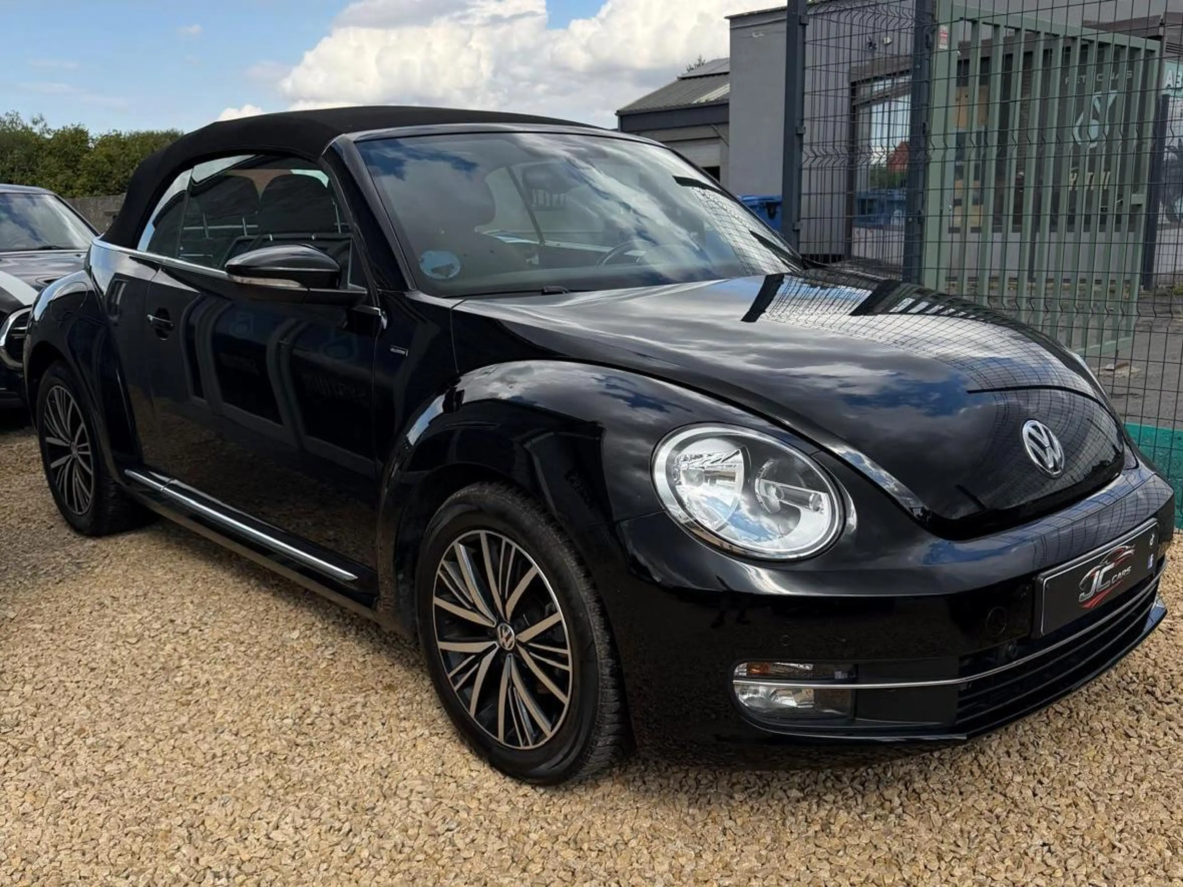 Volkswagen Beetle Beetle Cabriolet 1.2 TSI ‼️Allstar Garantie 12mois ‼️ — photo 2