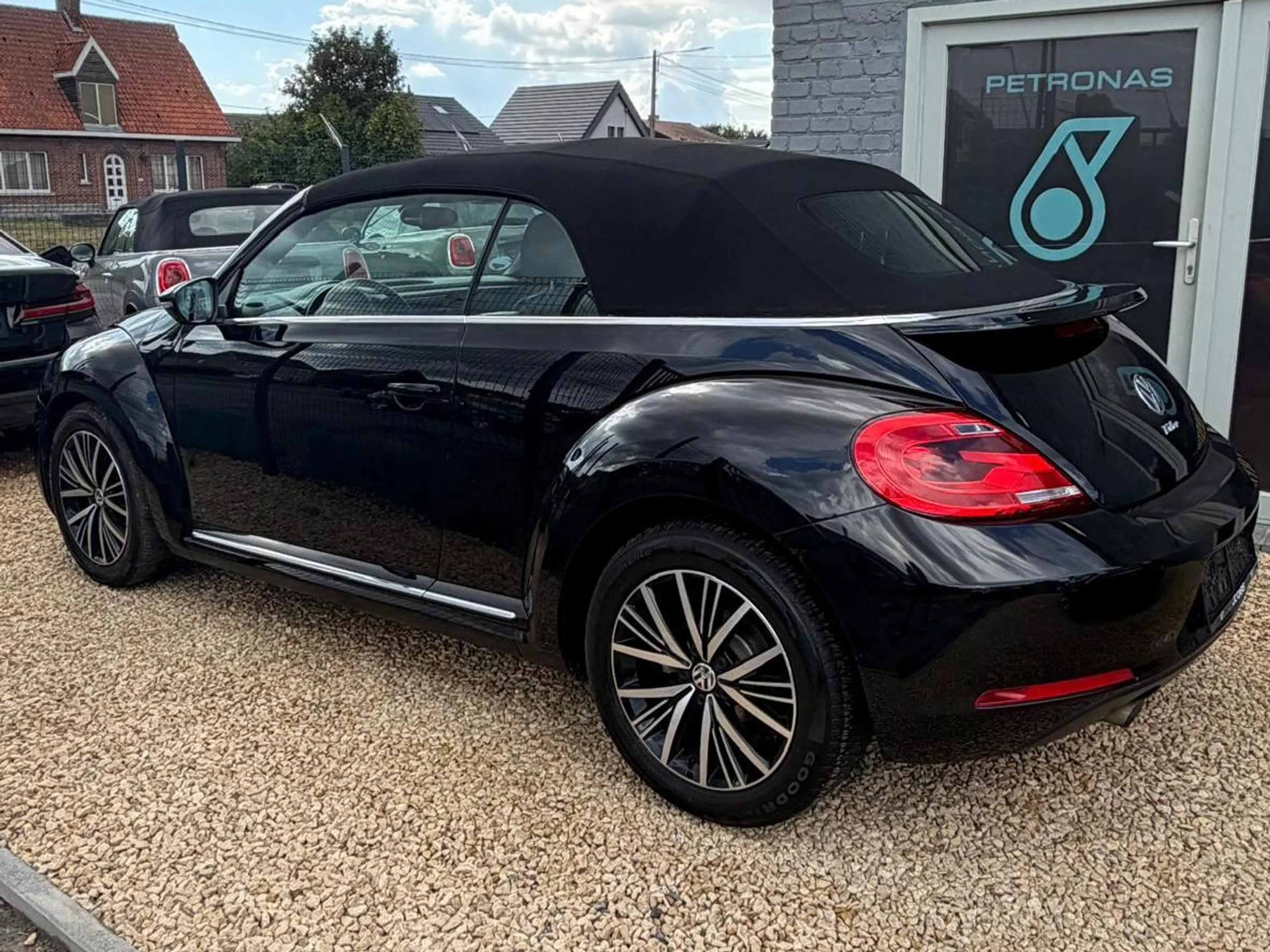 Volkswagen Beetle Beetle Cabriolet 1.2 TSI ‼️Allstar Garantie 12mois ‼️ — photo 6