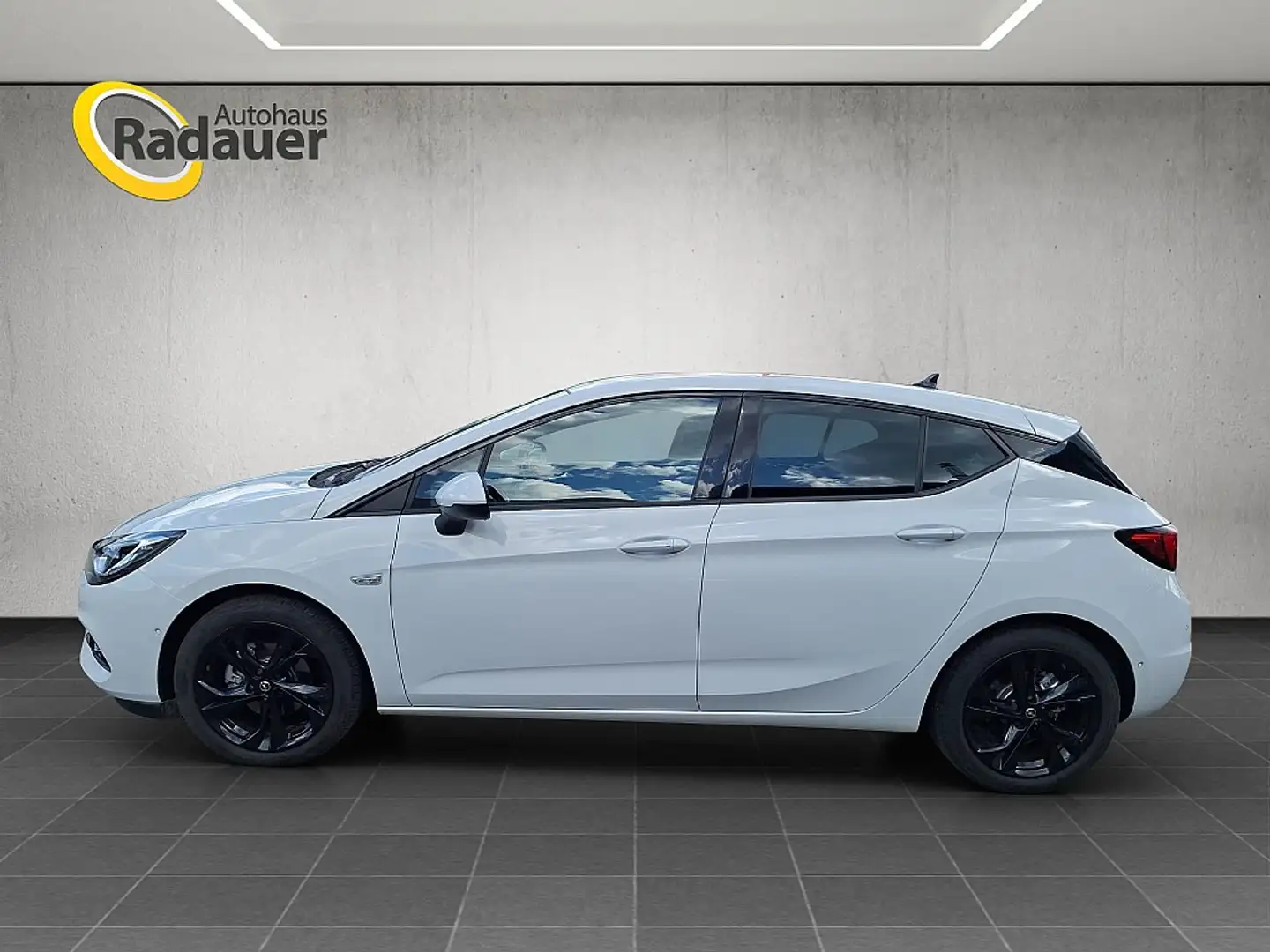 Opel Astra 1,5 CDTI Ultimate Bianco - 2