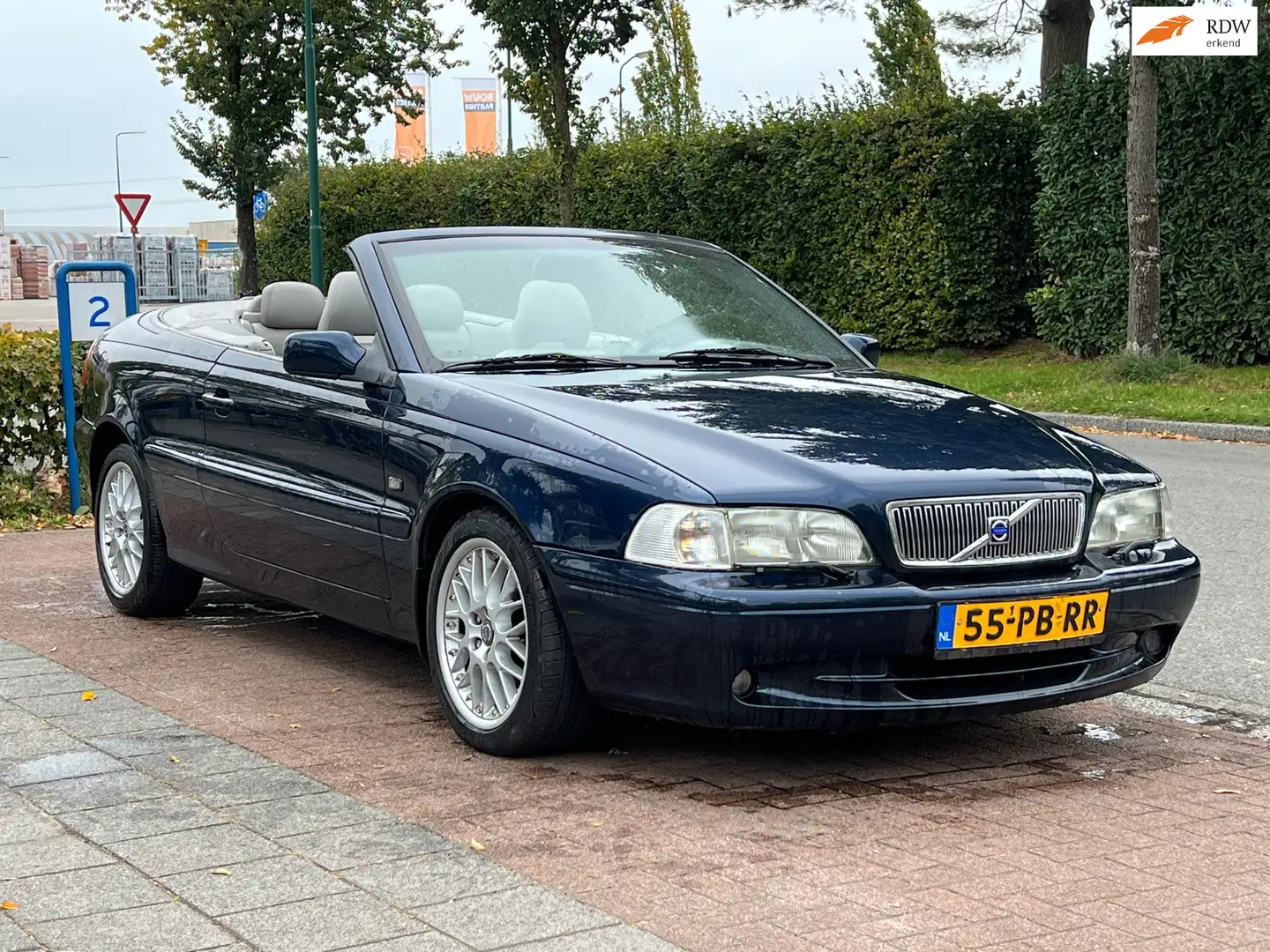 Volvo C70 Convertible 2.4 T / VOOR DE LIEFHEBBER Синій - 1