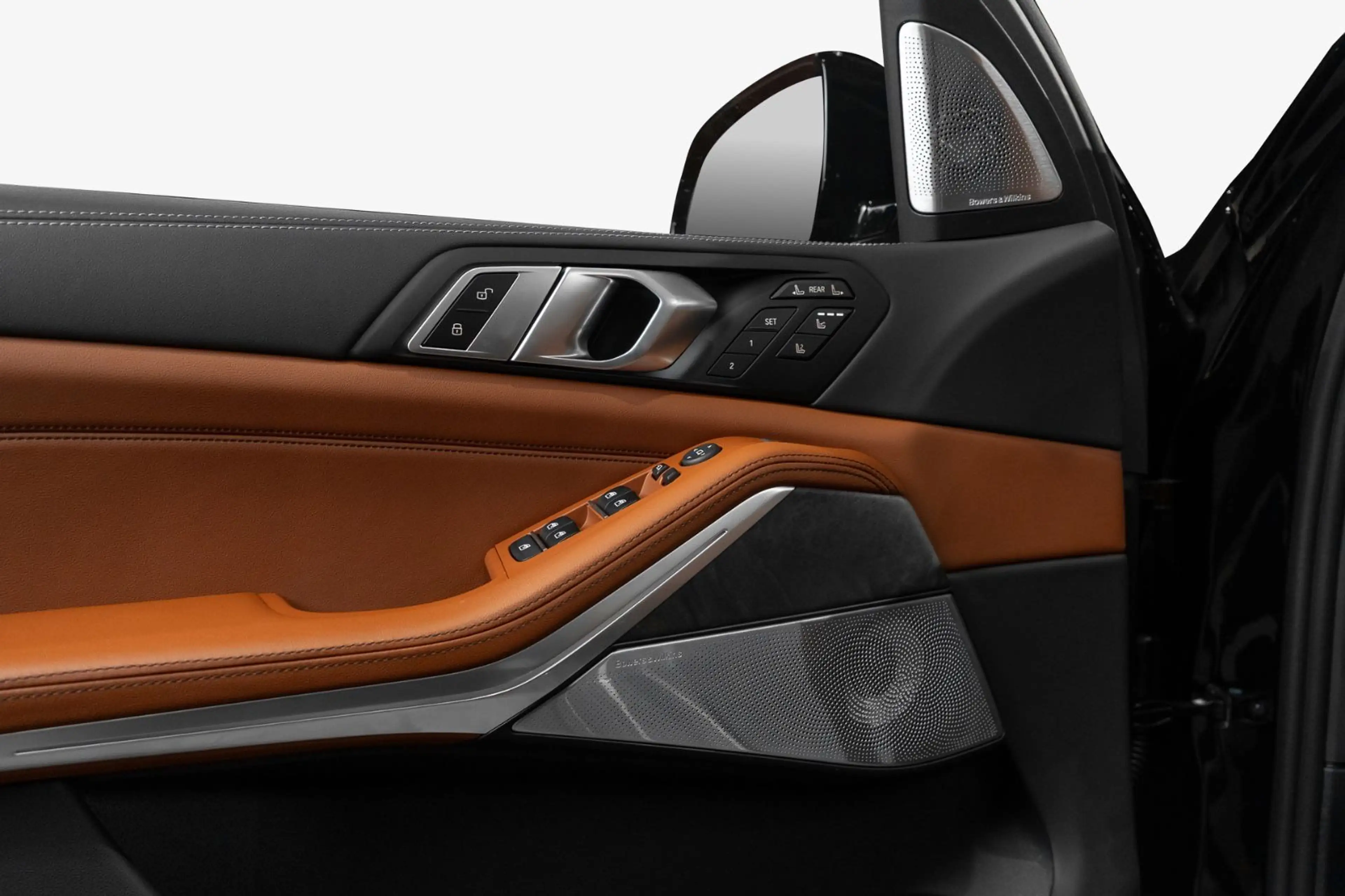 BMW X7 xDrive40i M Sport Pro°B&W°MASS°VENT°HUD°AHK° — photo 14