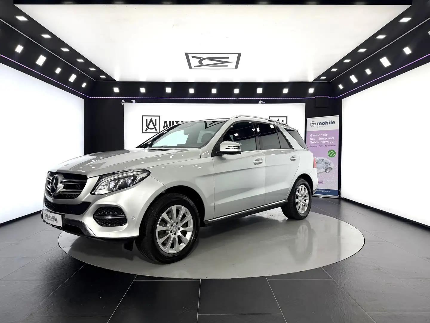 Mercedes-Benz GLE 350 d 4Matic Aut. *MEMORY*360*AHK*LUFT* Grau - 2