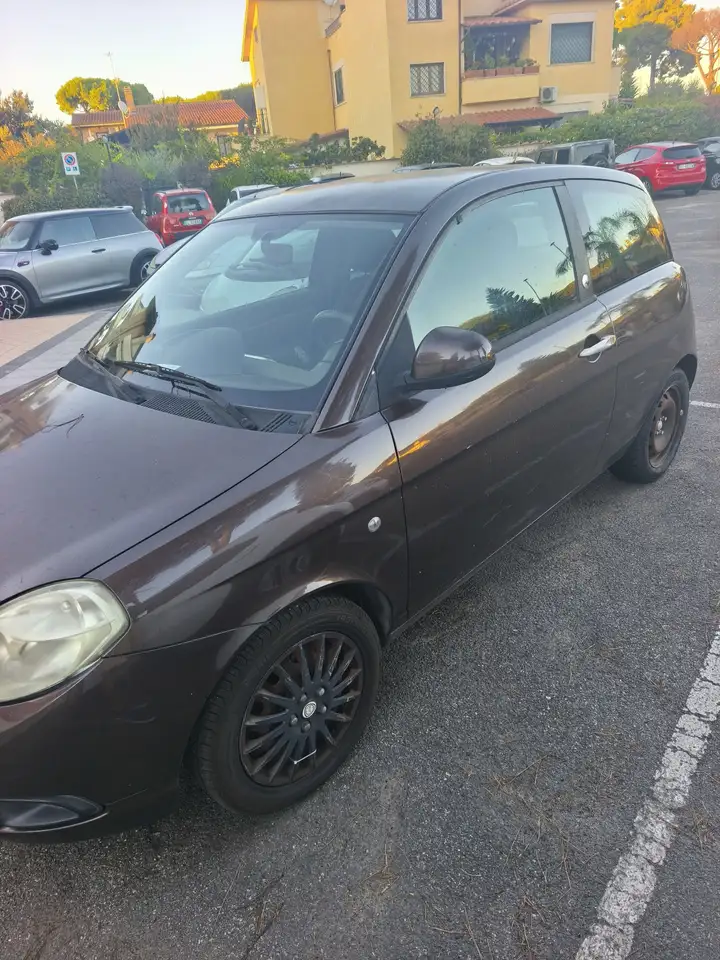 Lancia Y 1.4 12v LS, foto 3