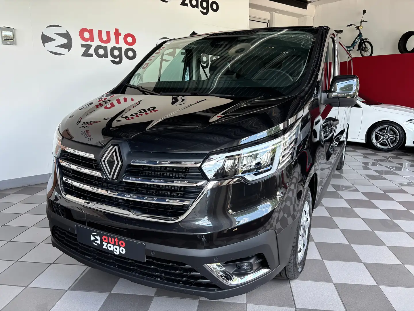 Renault Trafic COMBI EQUILIBRE L2 9 POSTI Nero - 1