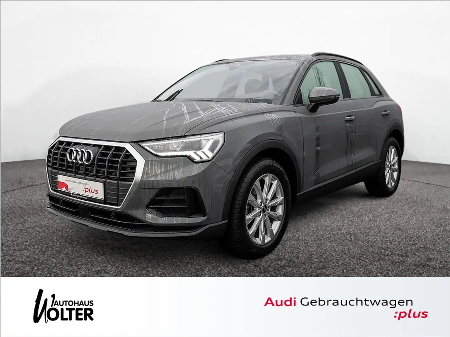 Audi Q3 35 TFSI STHZG AHK NAVI KAM LED ACC LEDER Grau - 1