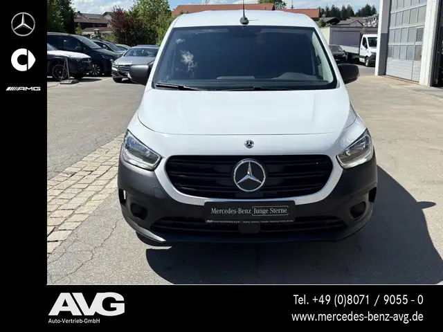 Mercedes-Benz Unknown Model view 5
