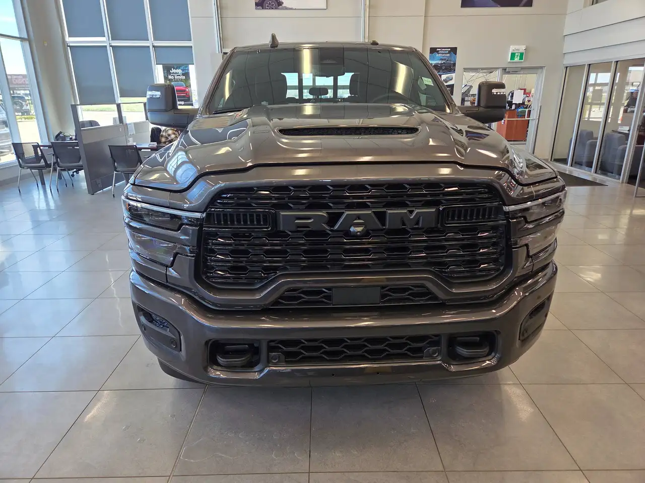 RAM 3500 снимка RAM 3500