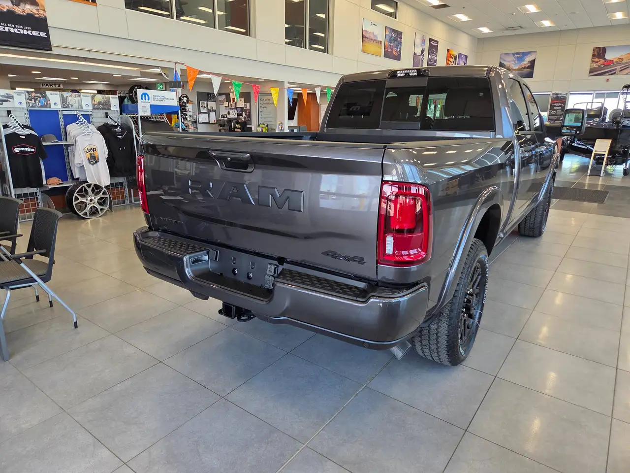 RAM 3500 снимка RAM 3500