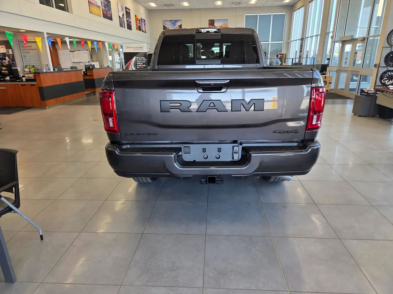 RAM 3500 снимка RAM 3500