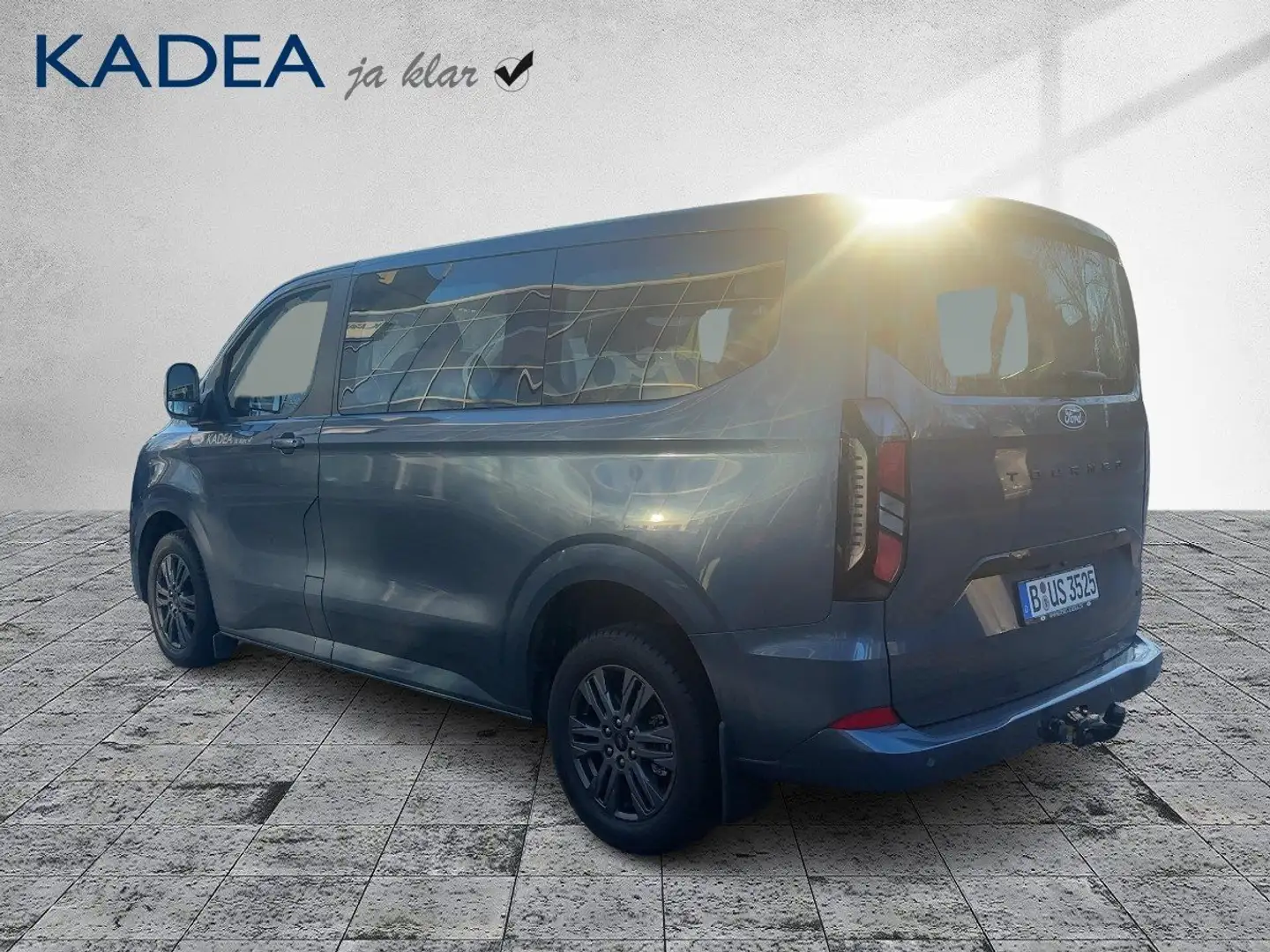 Ford Tourneo Custom Titanium L1 AWD AHK+ACC+NAV+KAM Bleu - 2