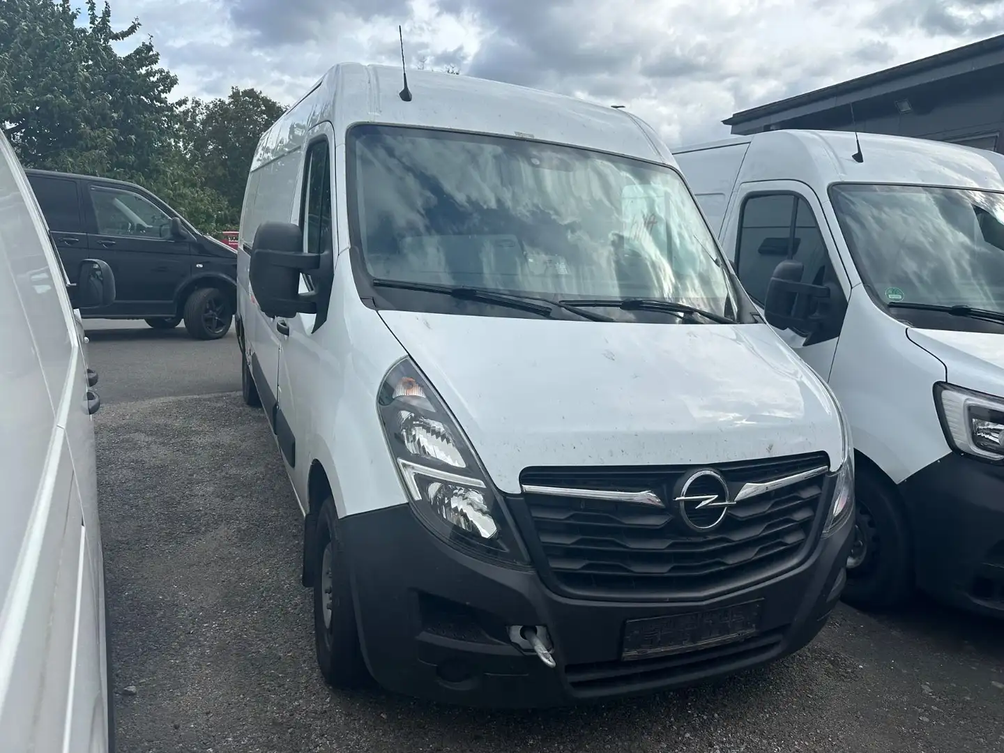 Opel Movano B Kasten/Kombi HKa L3H2 3,5t Weiß - 1