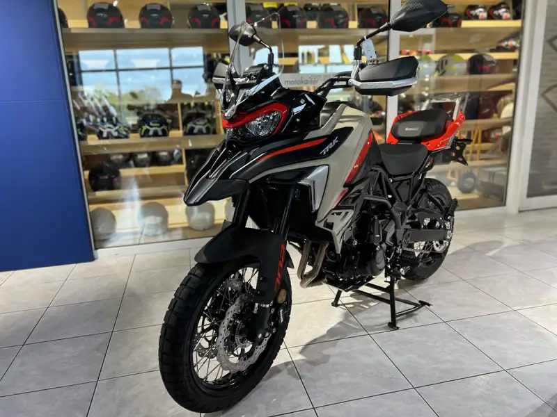 Benelli TRK 702 X - foto 6