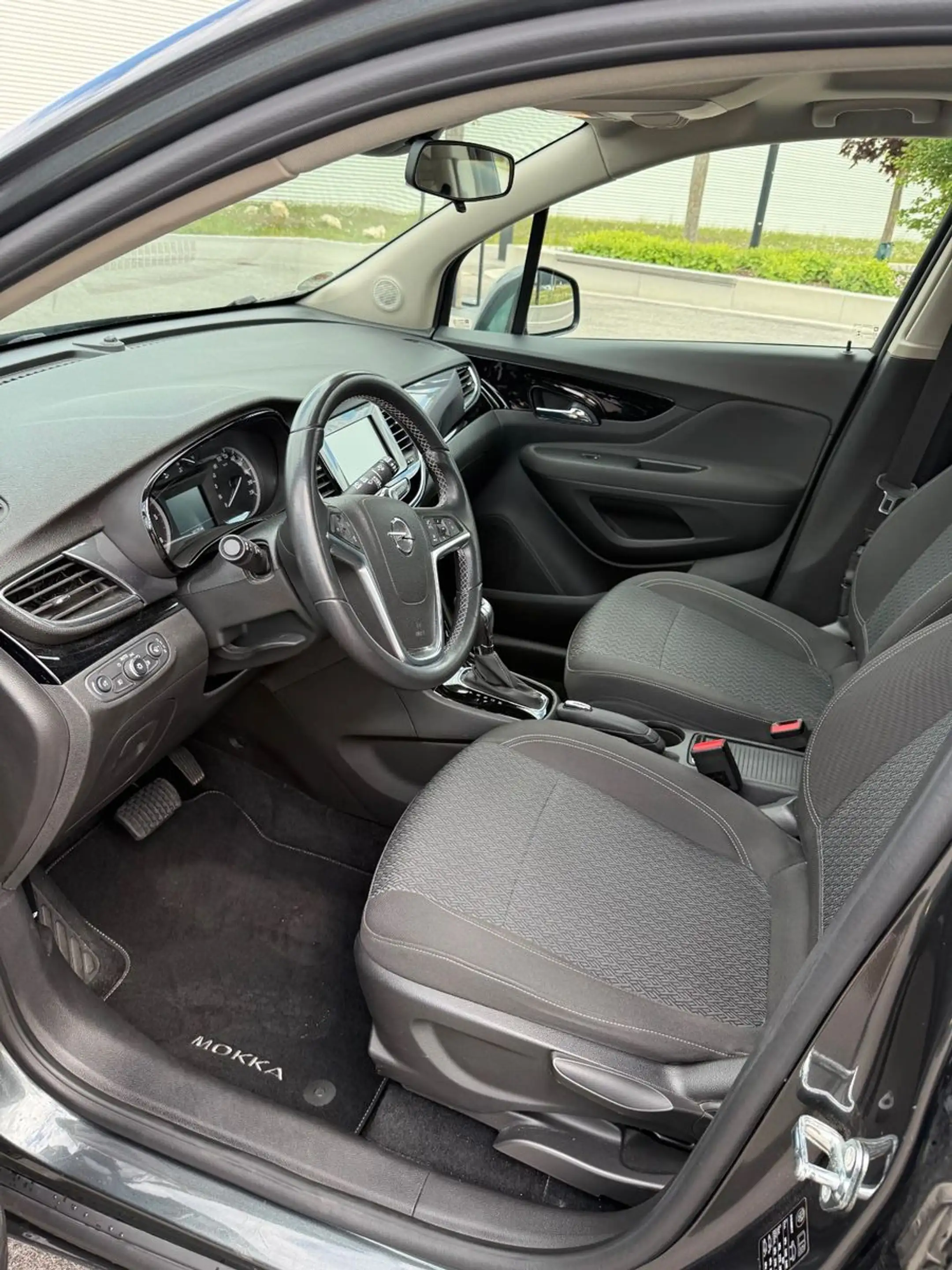 Opel Mokka X — photo 10