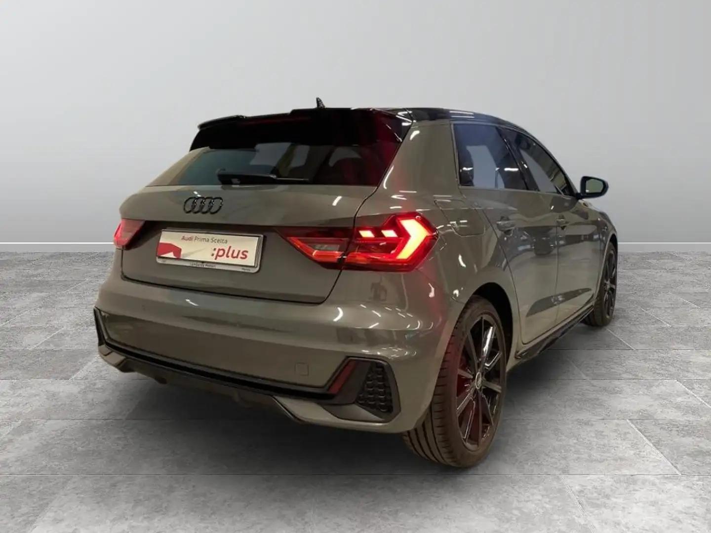 Audi A1 Sportback 30 1.0 tfsi Identity Black 110cv Nero - 2