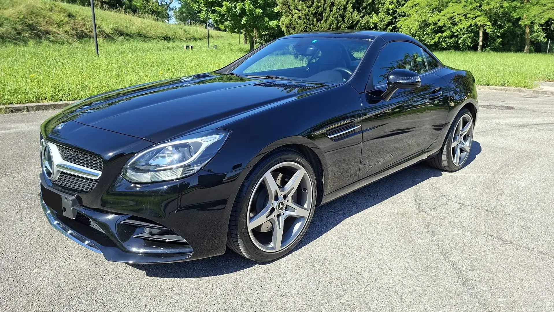 Mercedes-Benz SLC 180 SLC - R172 2016 AMG Line auto Schwarz - 1