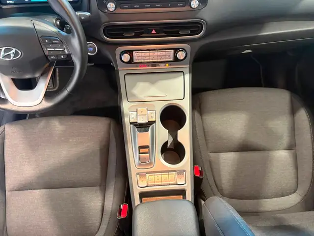 Hyundai Kona view 12