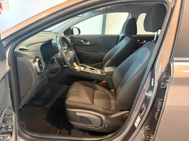 Hyundai Kona view 8