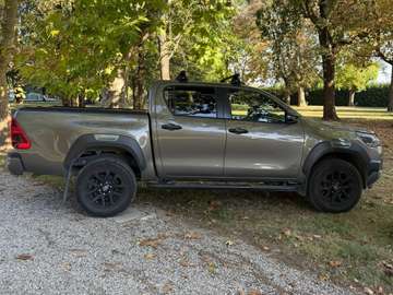 Hilux IV 2021 2.8 d double cab Invincible 4wd auto
