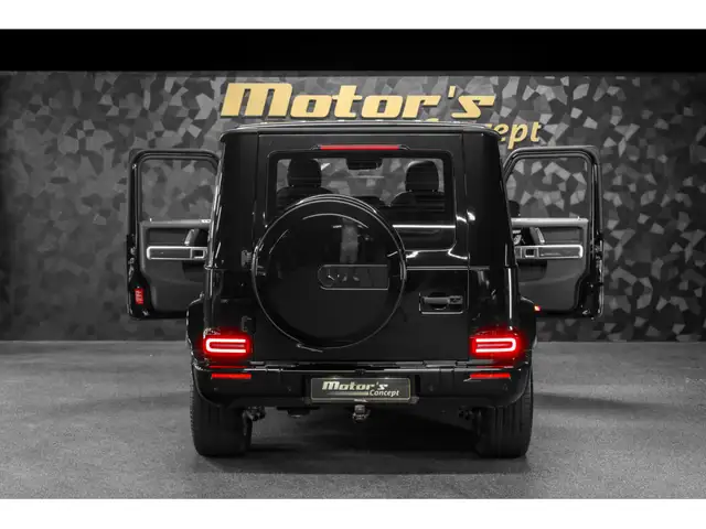 Mercedes-Benz G-Class view 4