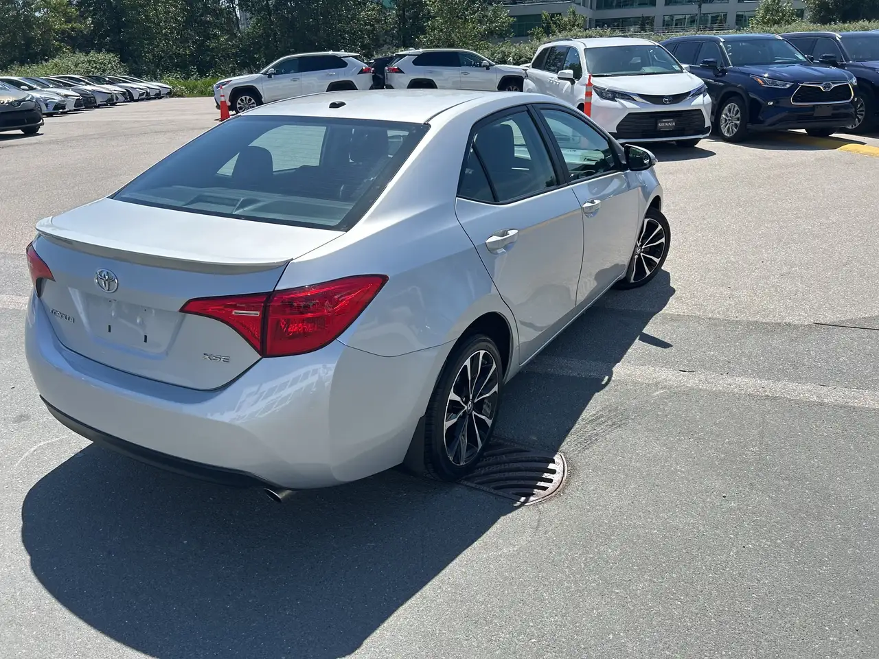 Toyota Corolla снимка Toyota Corolla