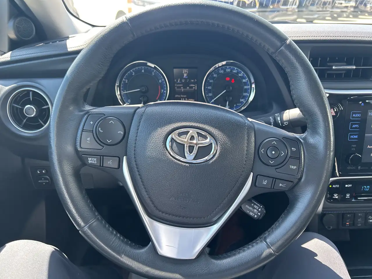 Toyota Corolla снимка Toyota Corolla