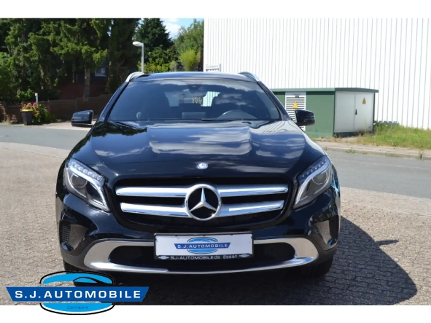 Mercedes-Benz GLA 200 Score ,Navi,2 Hd., TOP Zwart - 2