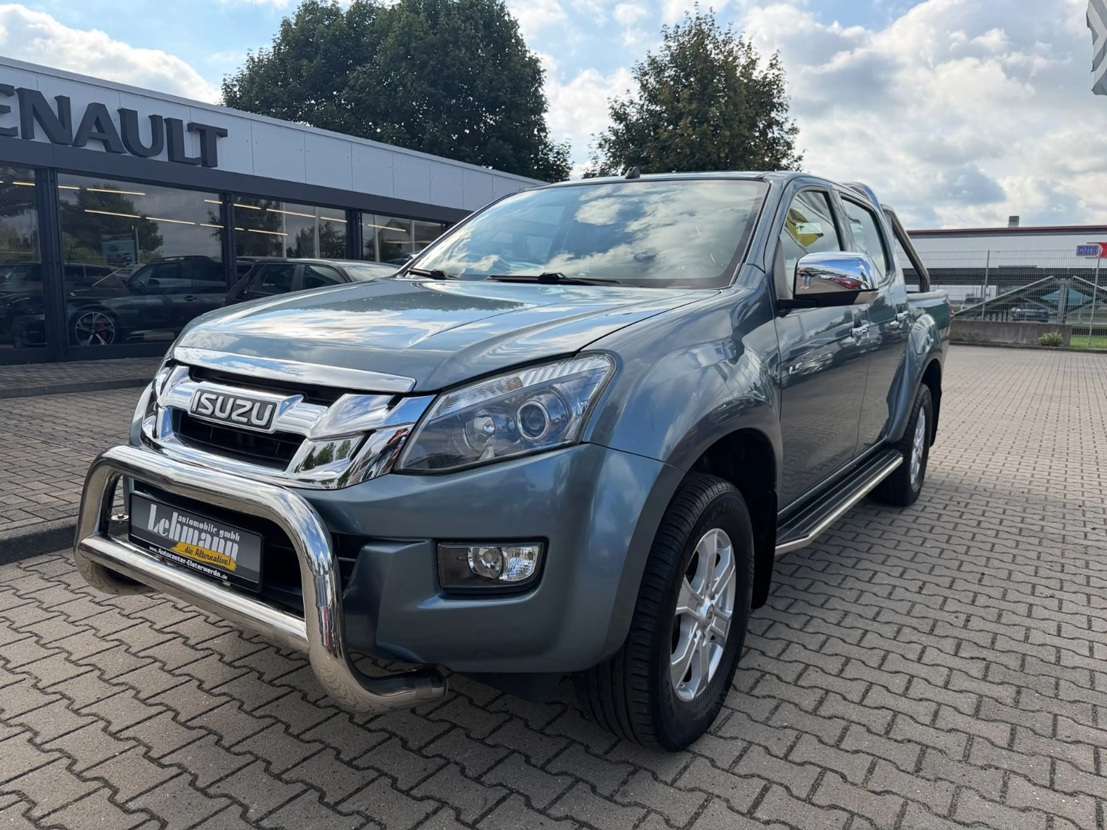 Isuzu D-Max Double Cab 4WD Custom Automatik — photo 3
