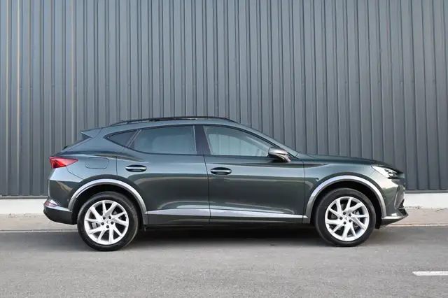 Cupra Formentor view 6