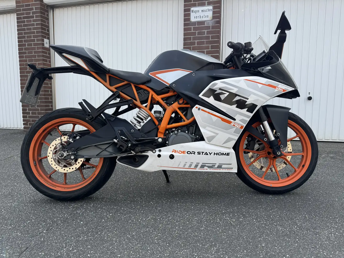 KTM RC 390 - 1