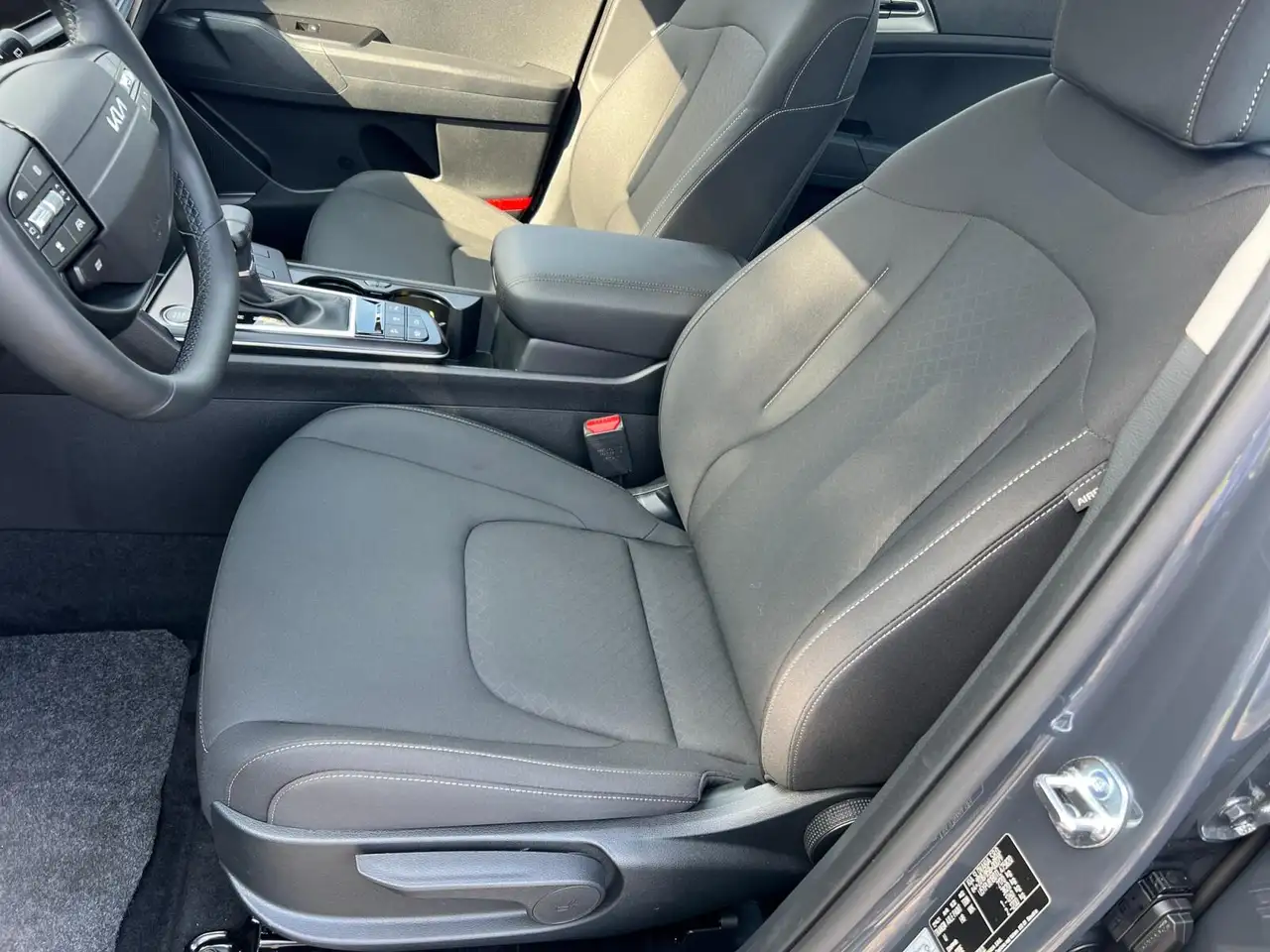 Kia Sportage LX Plus 1.6 T-GDi DCT ** Zetel/Stuurverw | ACC ... 18