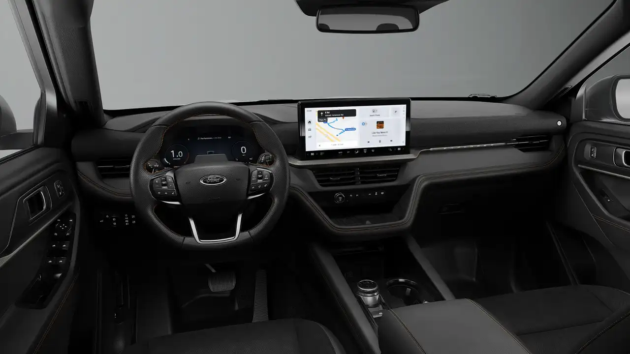 Ford Explorer photo Ford Explorer
