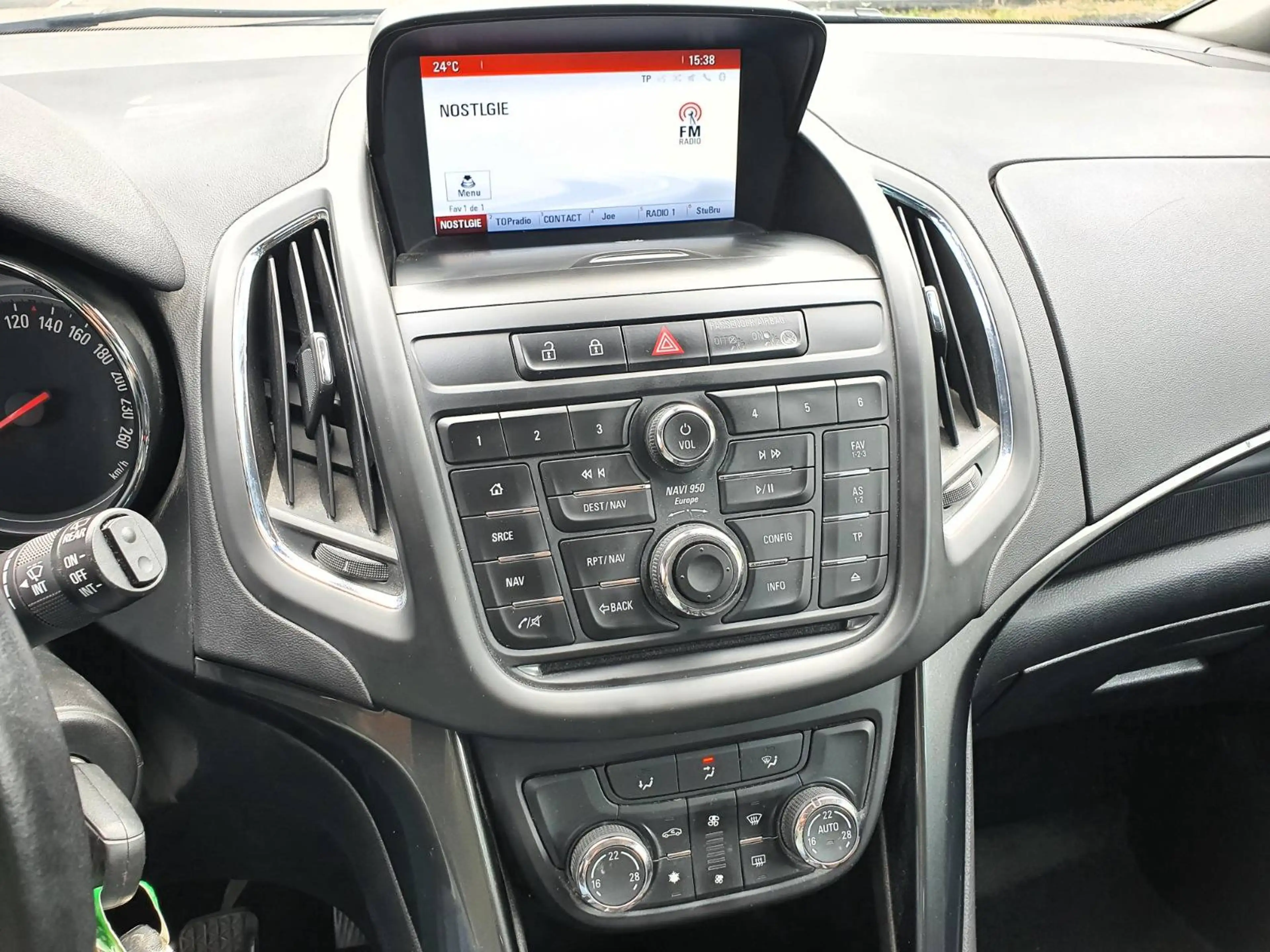Opel Zafira Tourer 🟢1.4 ESSENCE 120CV - CAMERA - CRUISE - GPS — photo 8