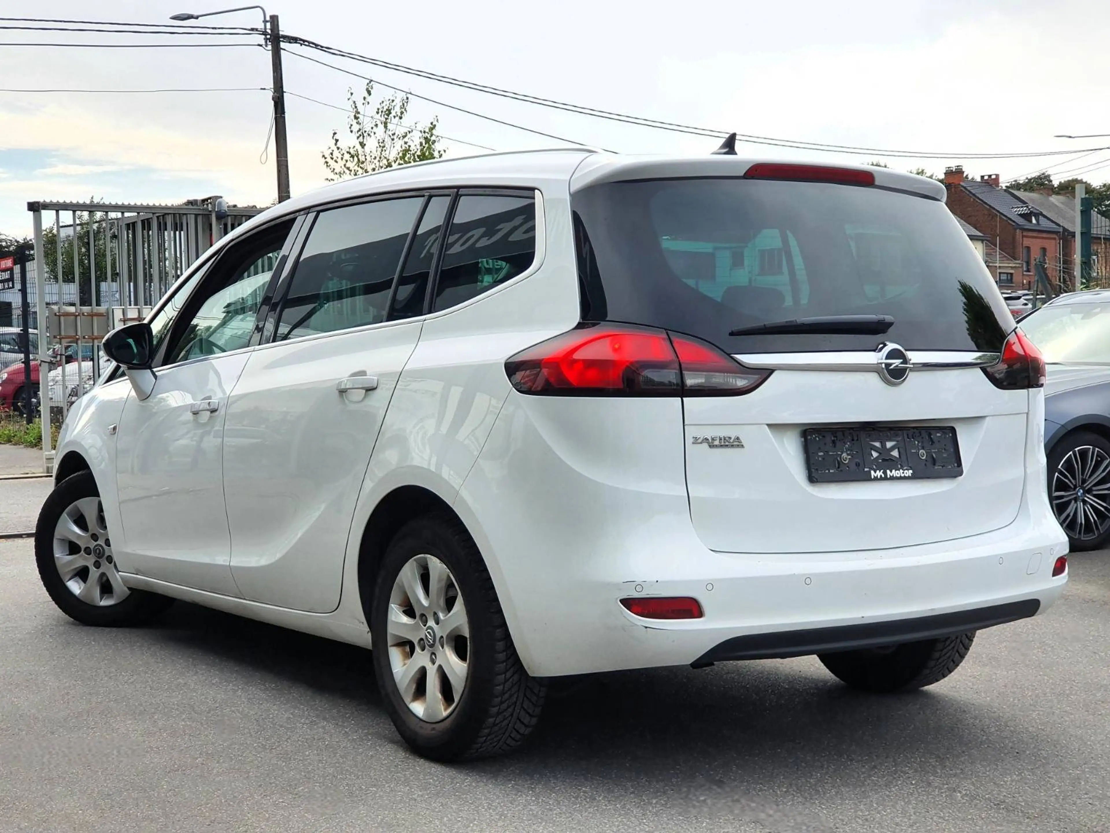 Opel Zafira Tourer 🟢1.4 ESSENCE 120CV - CAMERA - CRUISE - GPS — photo 4