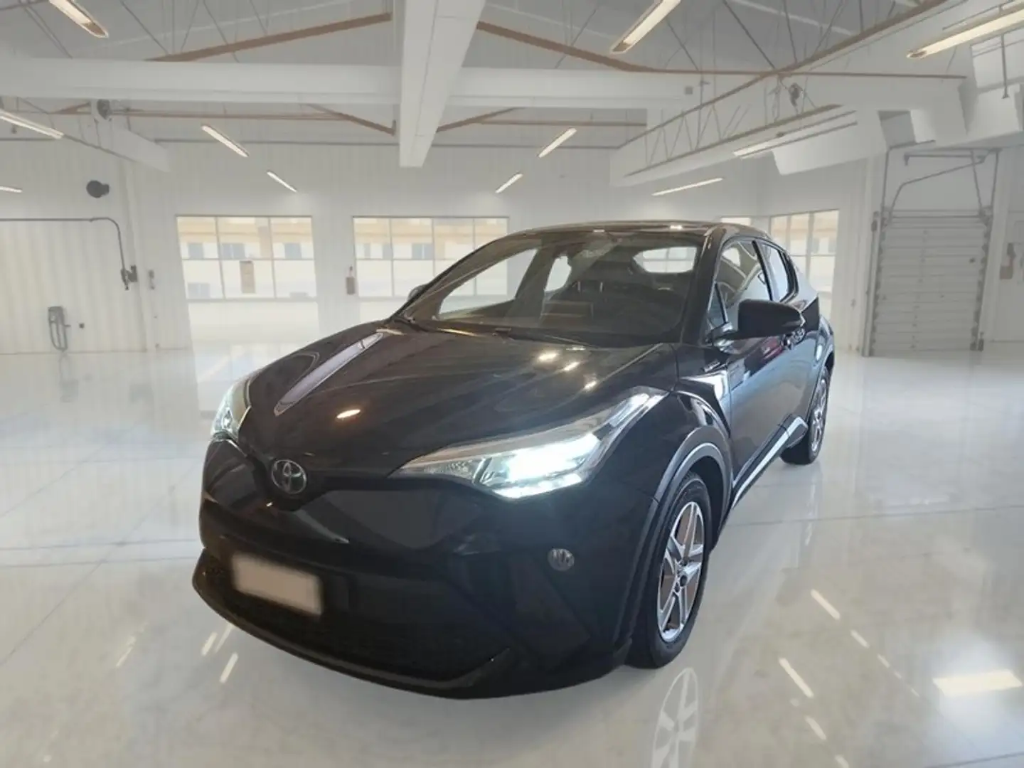 Toyota C-HR 1.8H 98CV E-CVT Business - 1