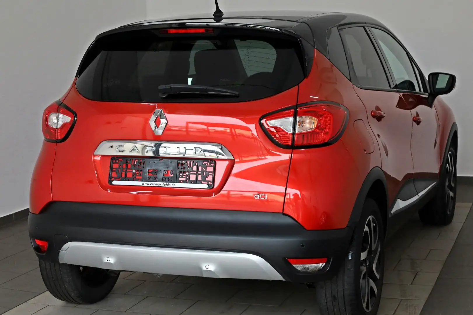 Renault Captur XMOD Leder,Navi,SH,Kamera,SR+WR Rot - 2
