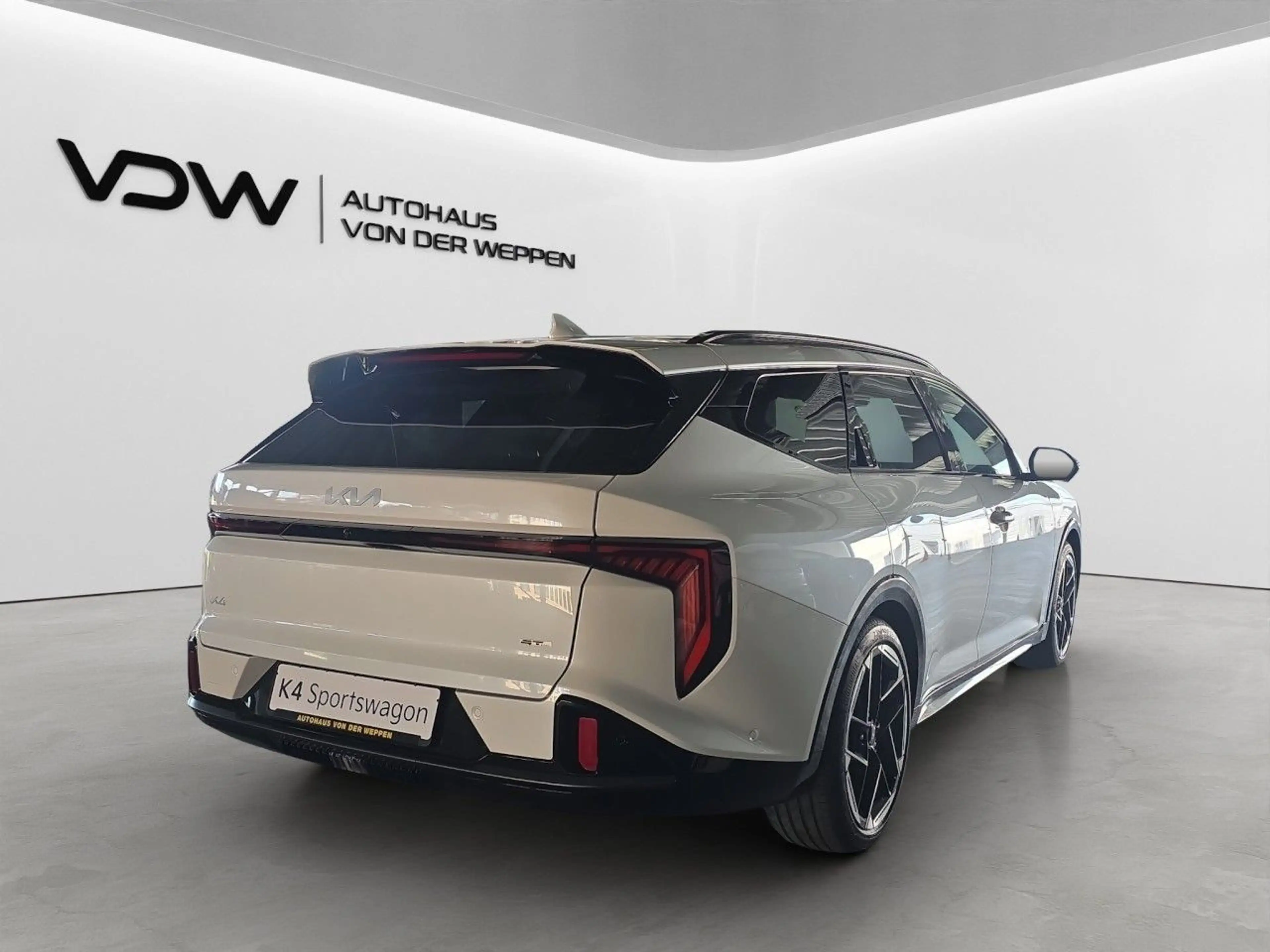 Kia K4 Sportswagon 1.6 T-GDI 132 kW GT-Line — photo 9