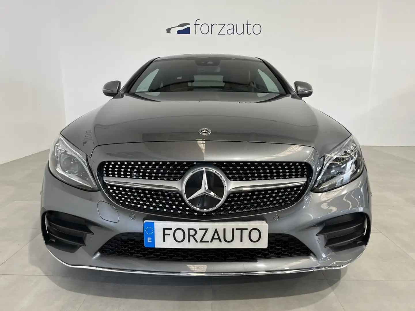 Mercedes-Benz C 220 Coupé 220d 9G-Tronic (0.0) Gris - 2