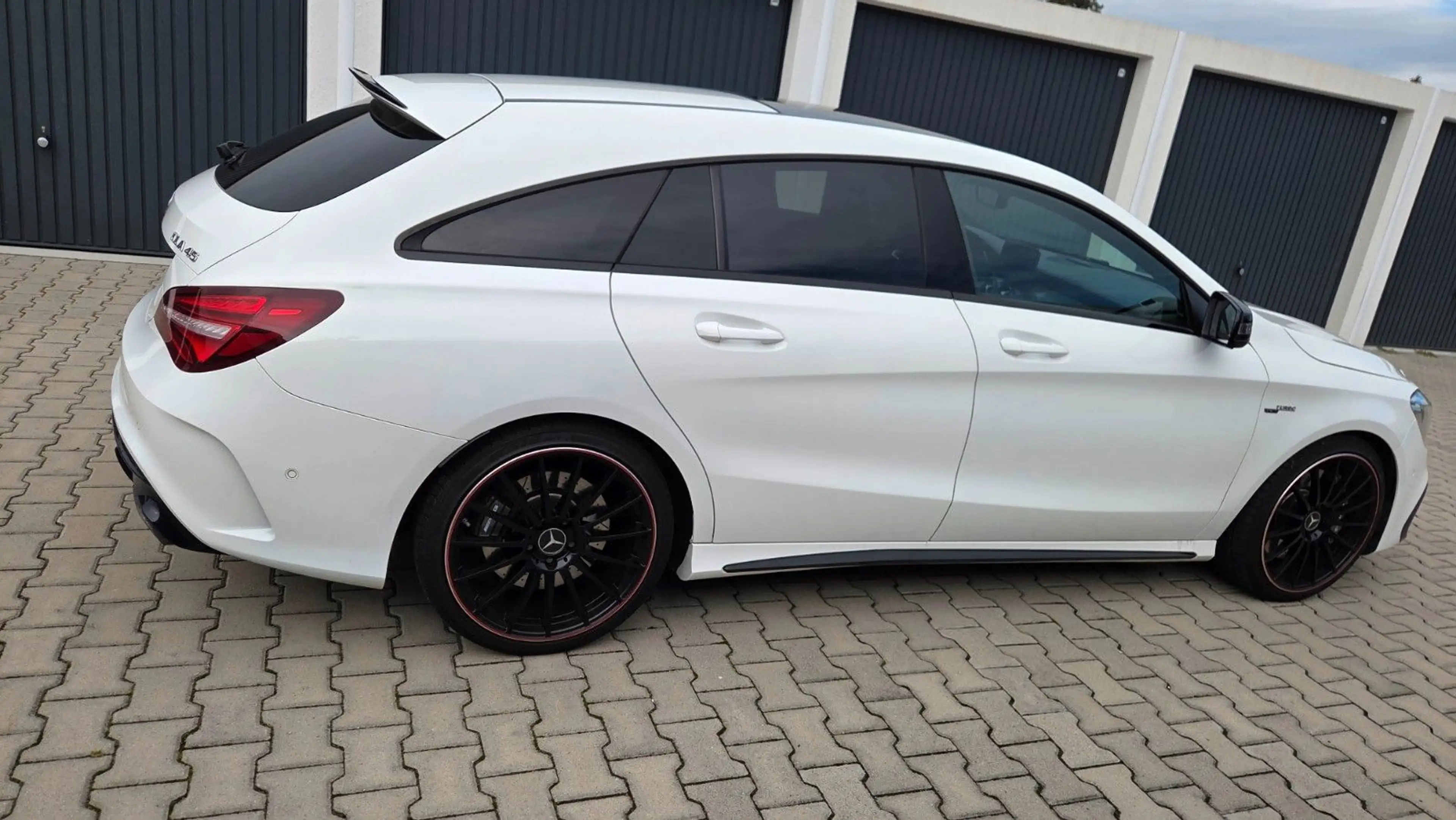 Mercedes-Benz CLA 45 AMG CLA 45 Shooting Brake AMG Performance 4Matic — photo 7
