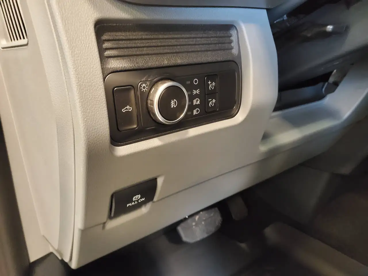 Ford F 350 снимка Ford F 350