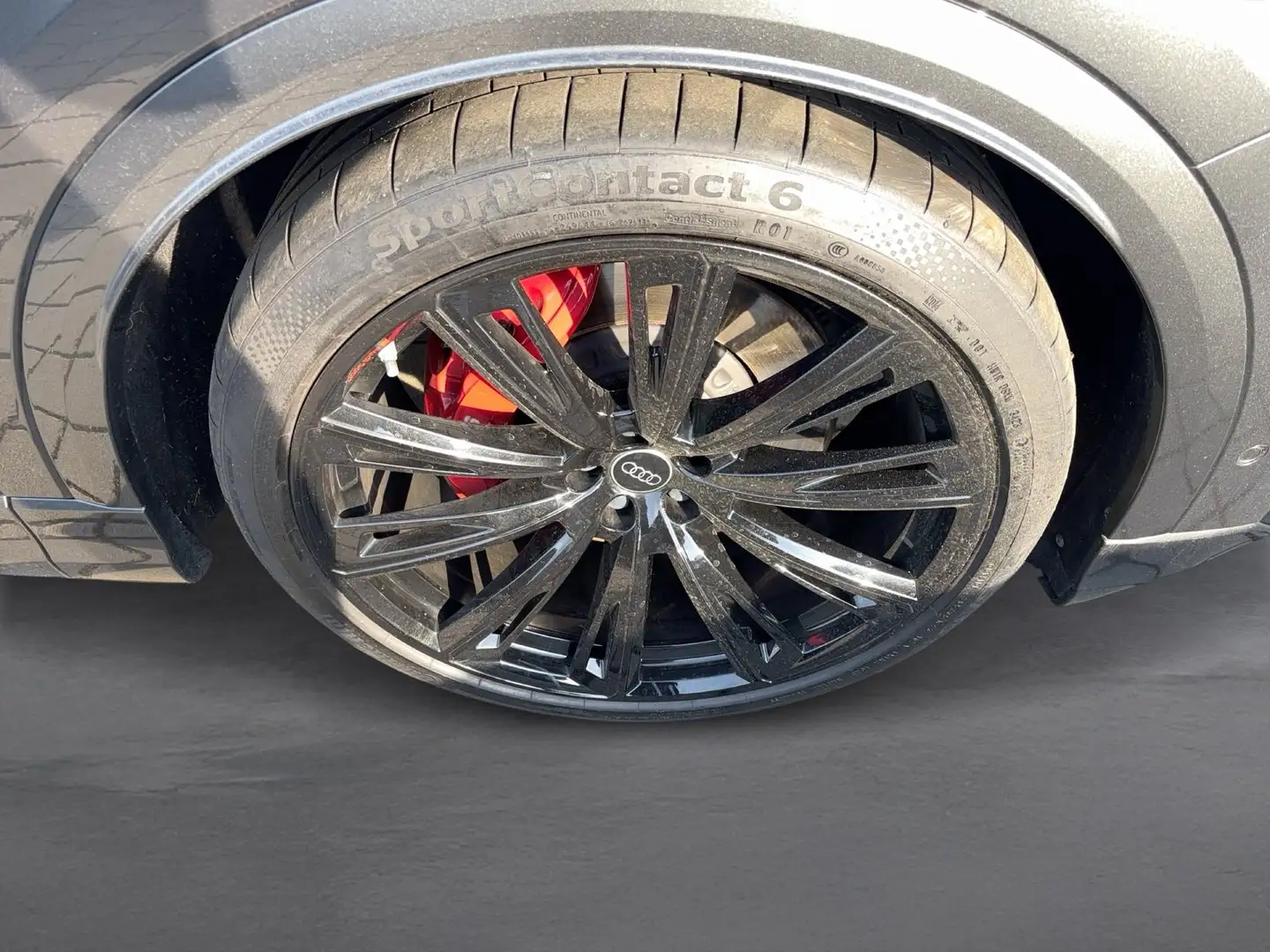 Audi SQ8 TFSI quattro Grau - 2