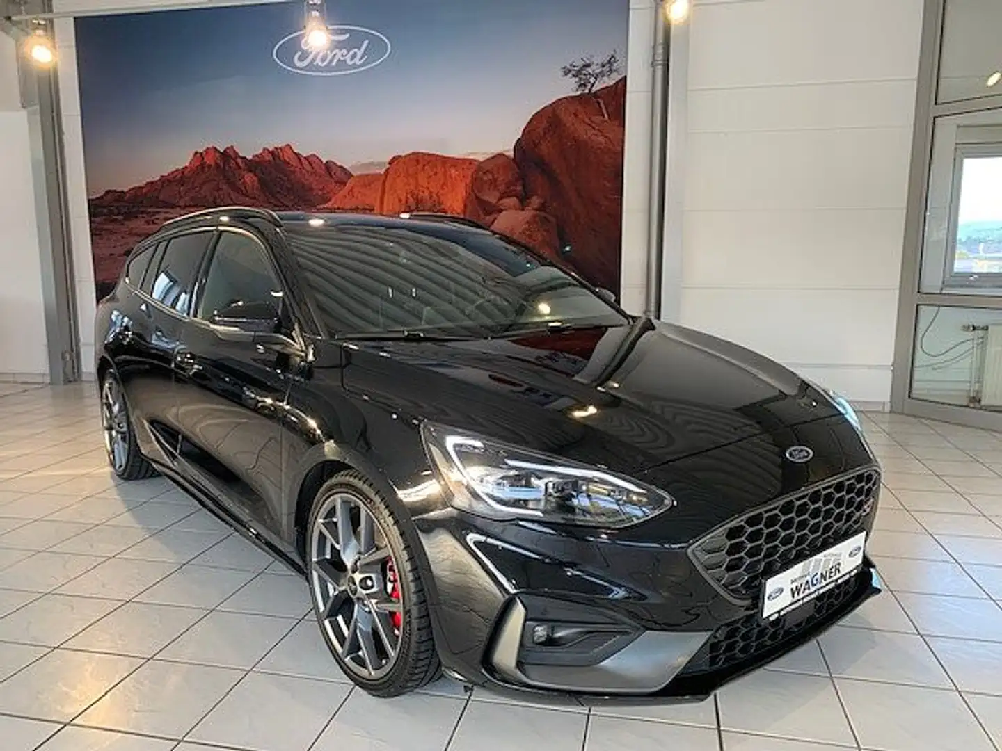 Ford Focus Turnier 2.3  S&S ST/STYLING-PAKET/LED/19´´ Schwarz - 1
