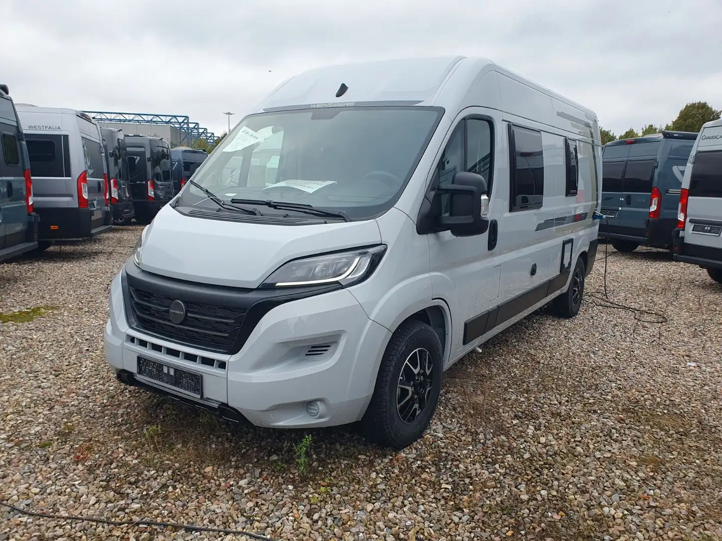 Weinsberg CaraTour 600 MQ - UVP: 68.618€ Gris - 1