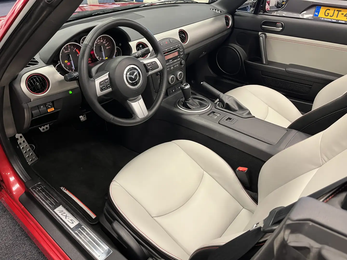 Mazda MX-5 NC Roadster Coupe 2.0i Senshu Limited 160PK Airco Rojo - 2