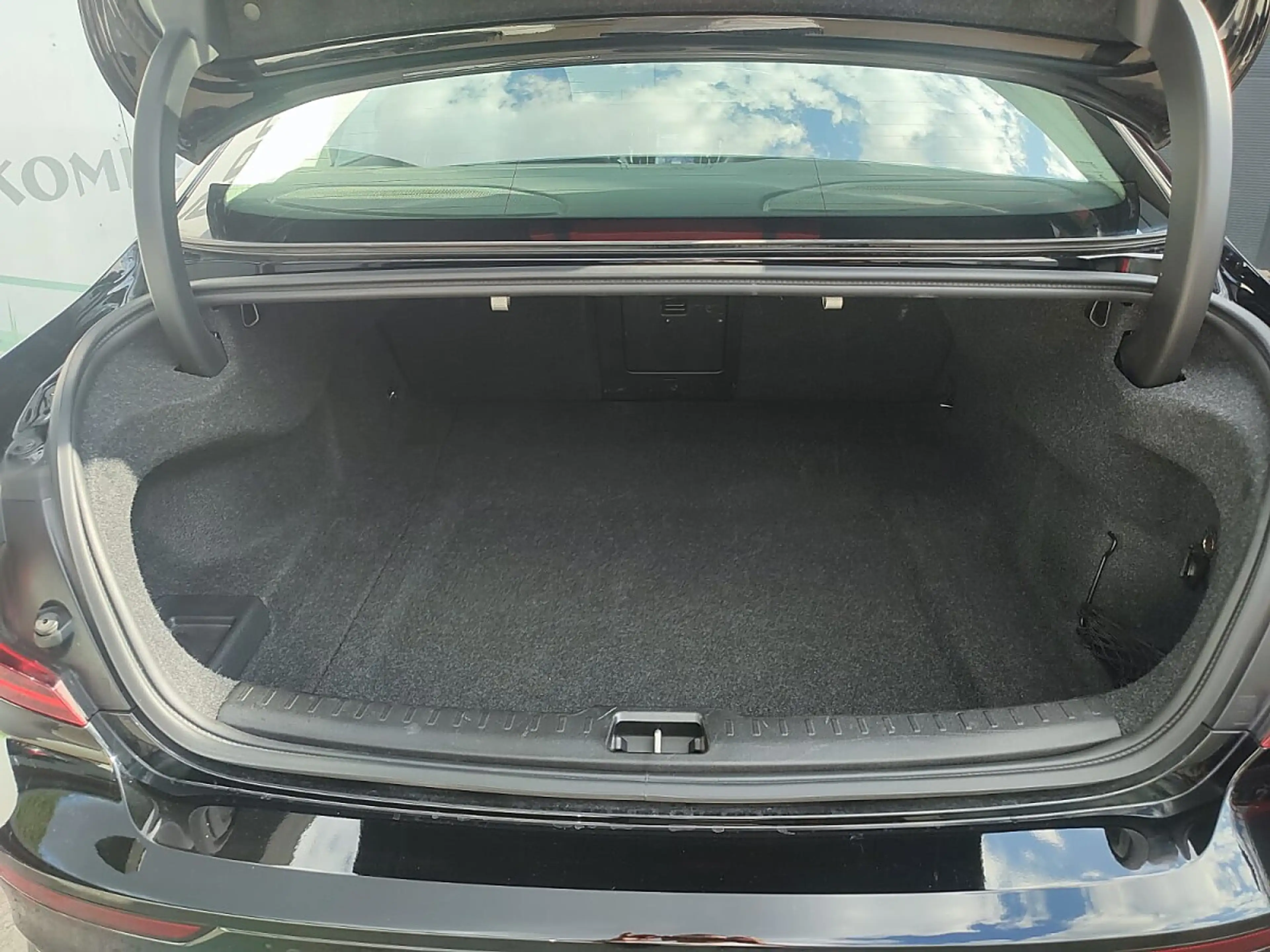 Volvo S60 B4 Plus Dark Aut. — photo 6