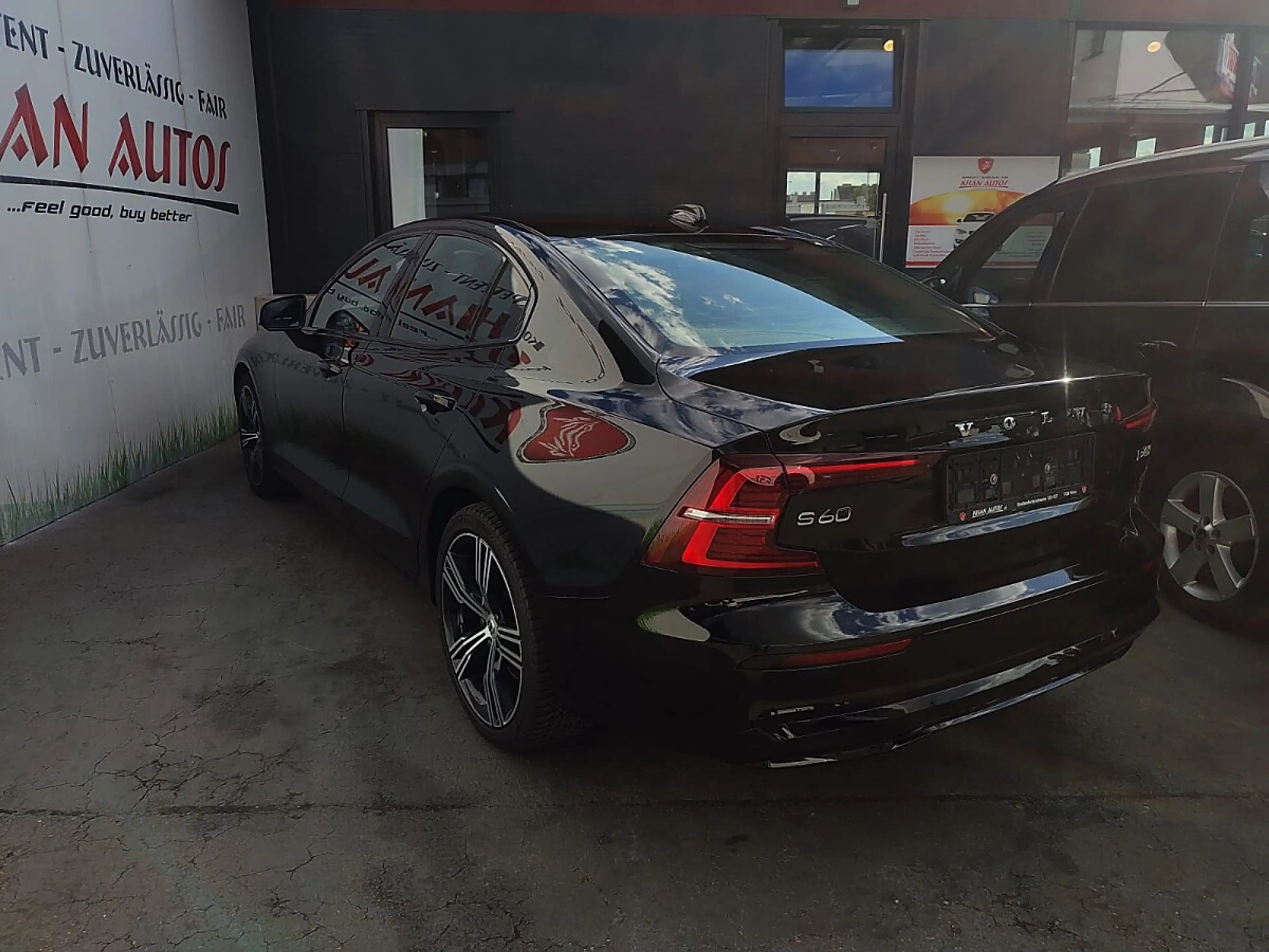 Volvo S60 B4 Plus Dark Aut. — photo 4