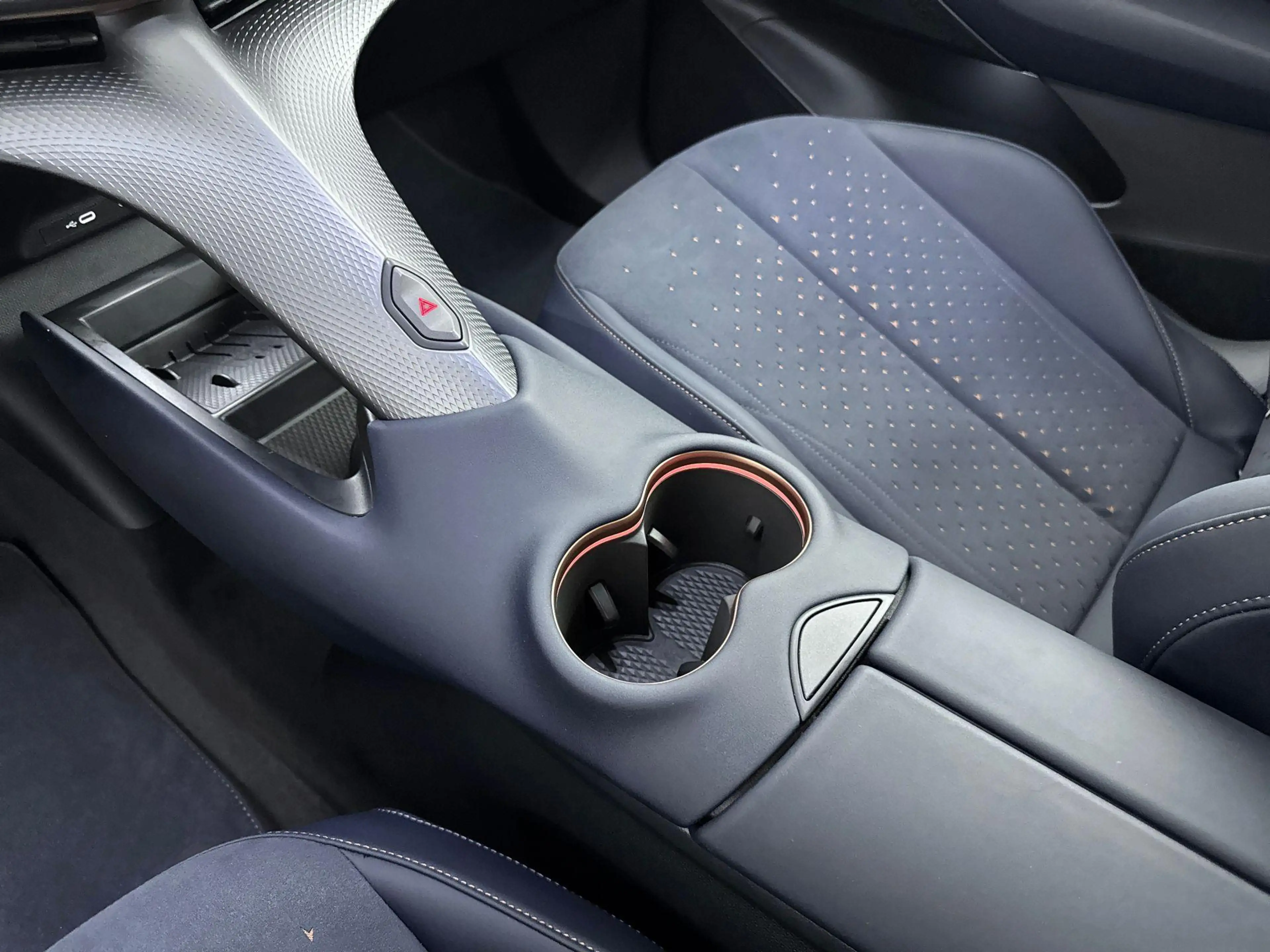 CUPRA Tavascan VZ Adrenaline 82 kWh Panoramadak | Apple CarPlay | — photo 15