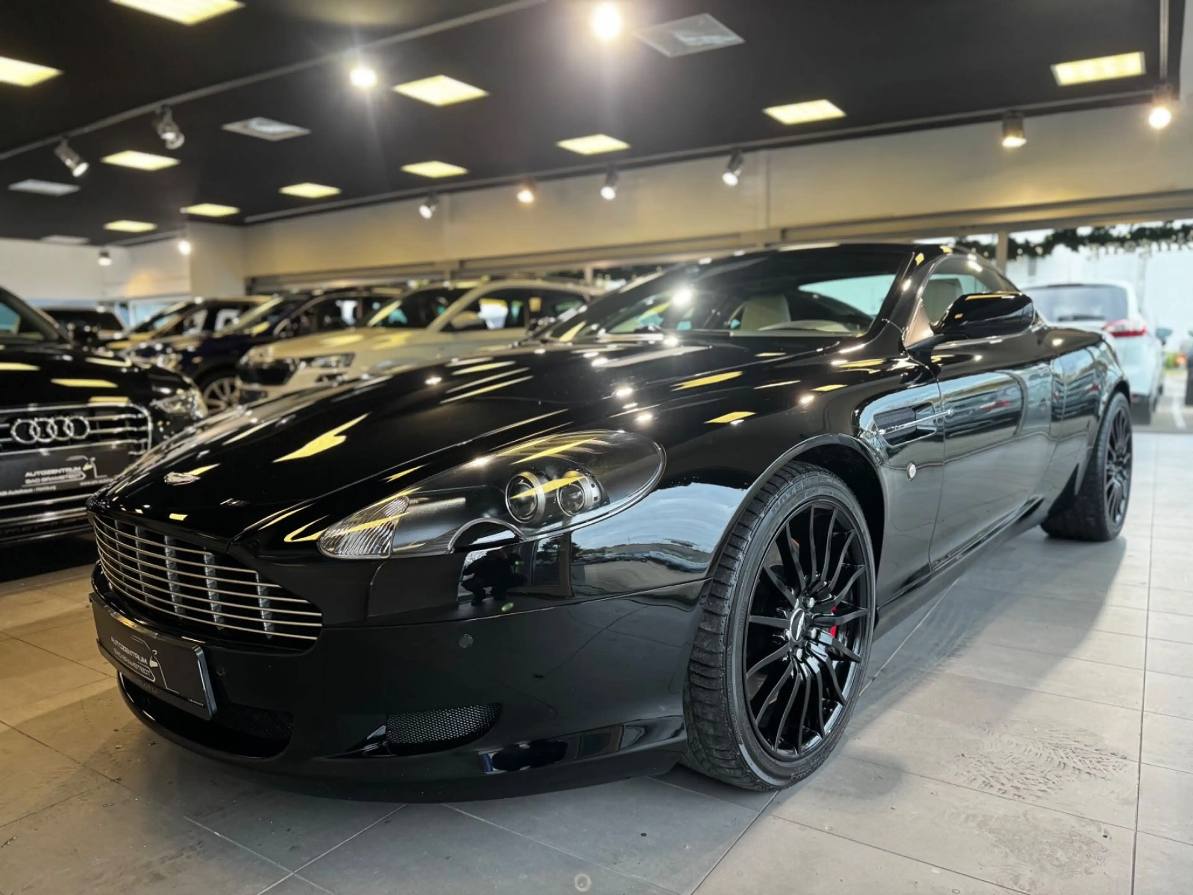 Aston Martin DB9 LM 5.9 Touchtronic