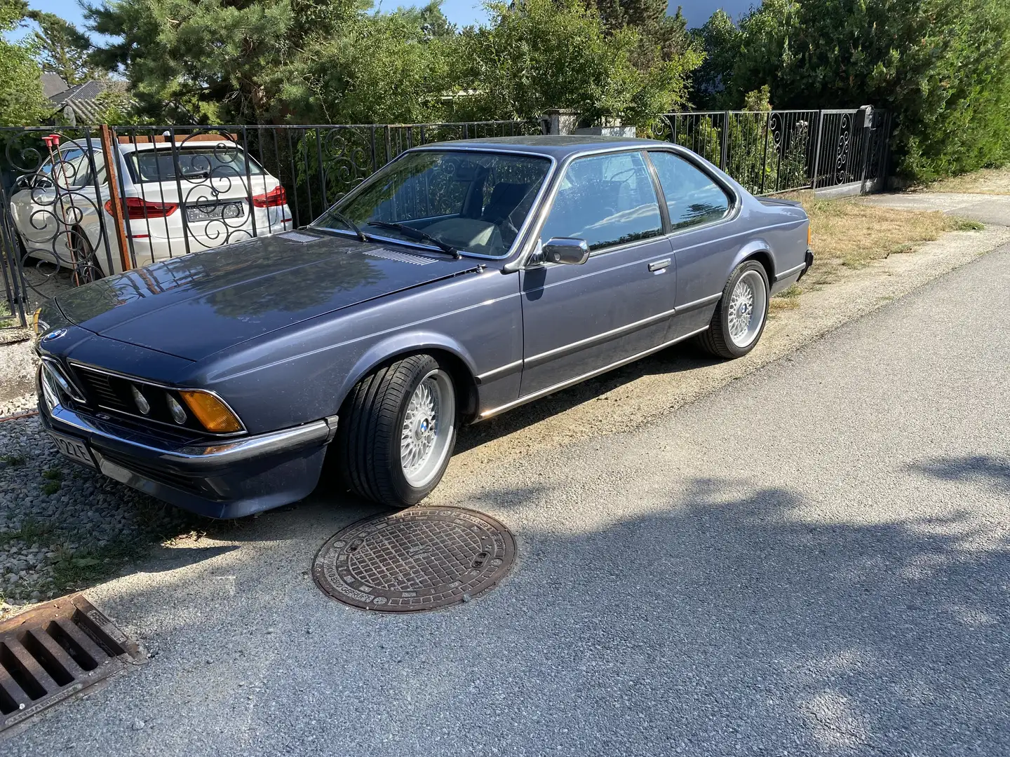 BMW 635 CSi - 1