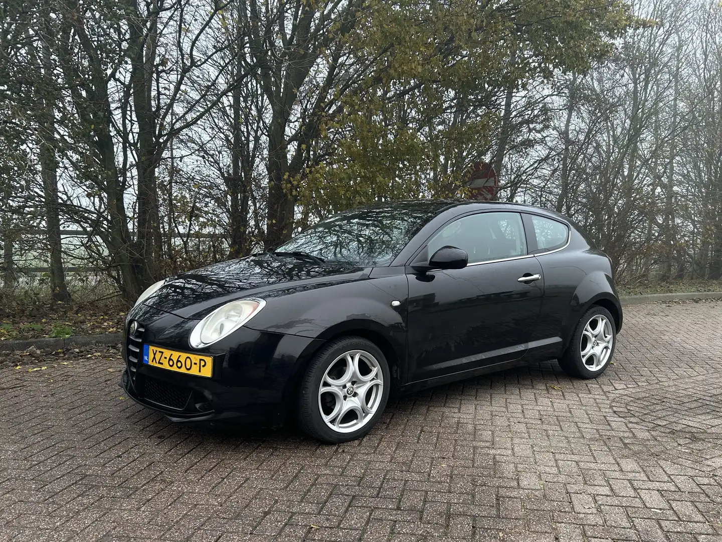 Alfa Romeo MiTo 1.4 Progression Zwart - 2