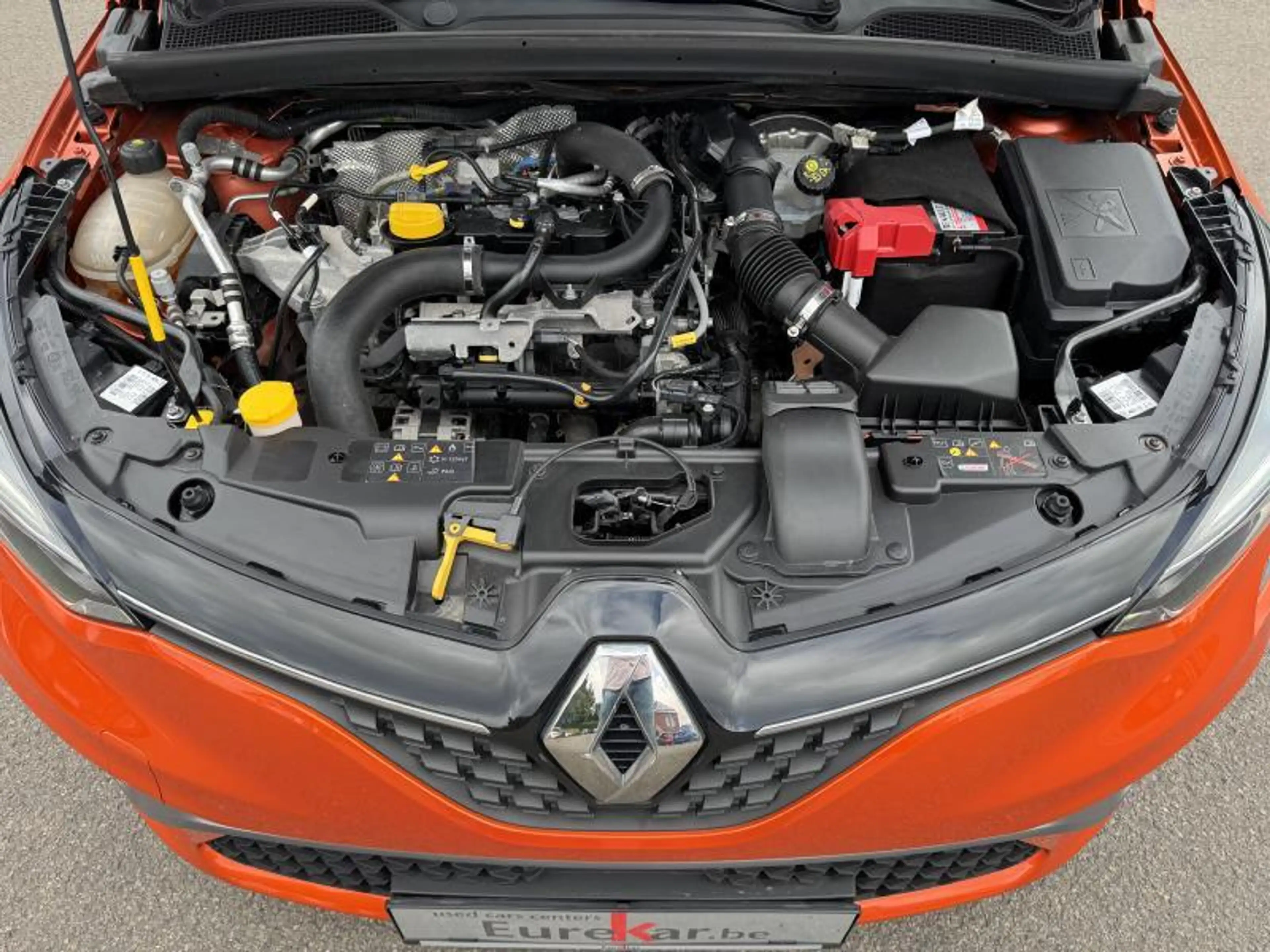 Renault Clio TCe — photo 15